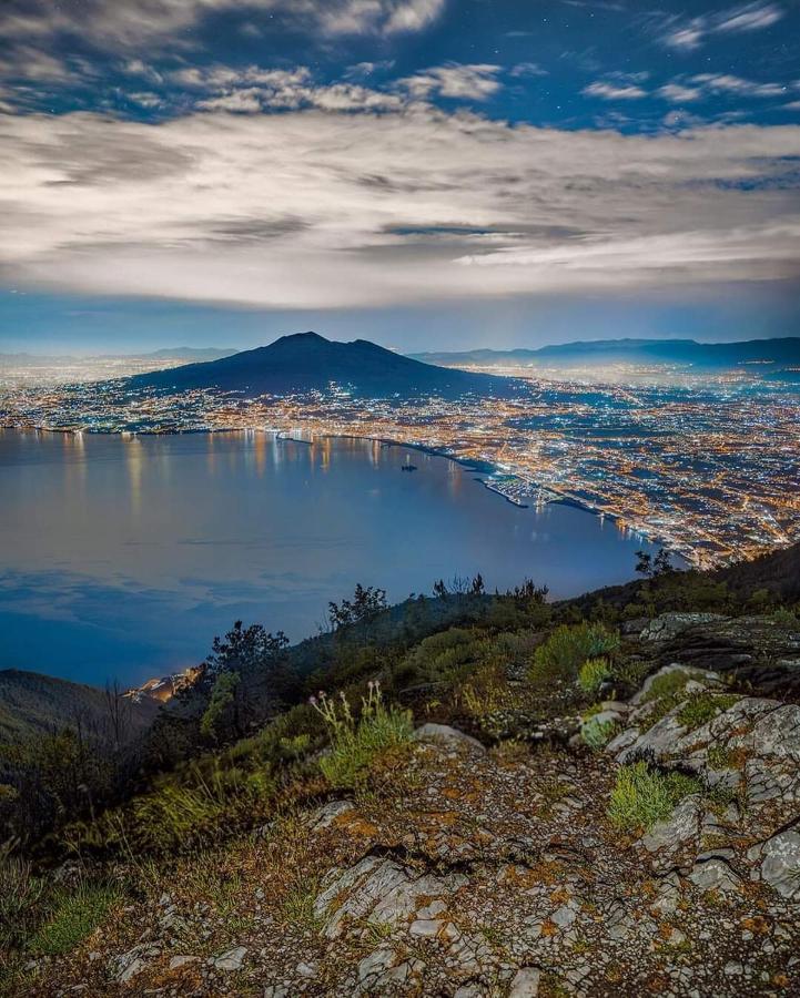 Vient' e mar suite Castellammare di Stabia Extérieur photo